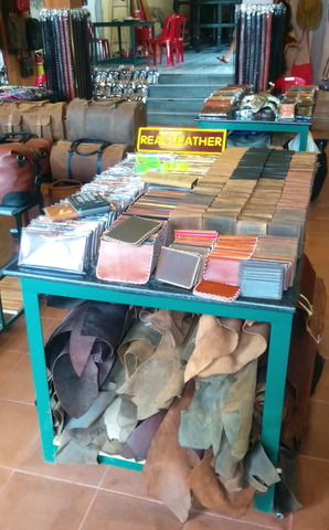 Vietnam Souvenirs_08