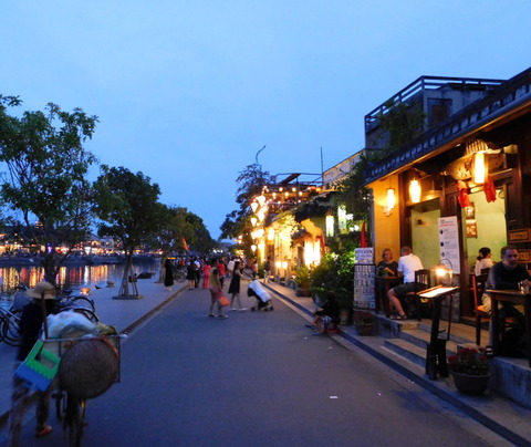 Hoi An Town_riverside_08