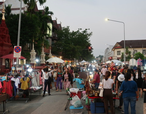 Thailand_Chiang Mai_Sunday market