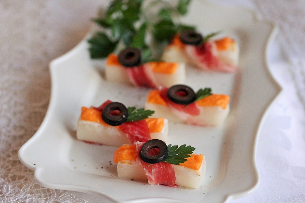 簡単おつまみ お餅の生ハムチーズ巻き ビジュアル系フード Powered By ライブドアブログ