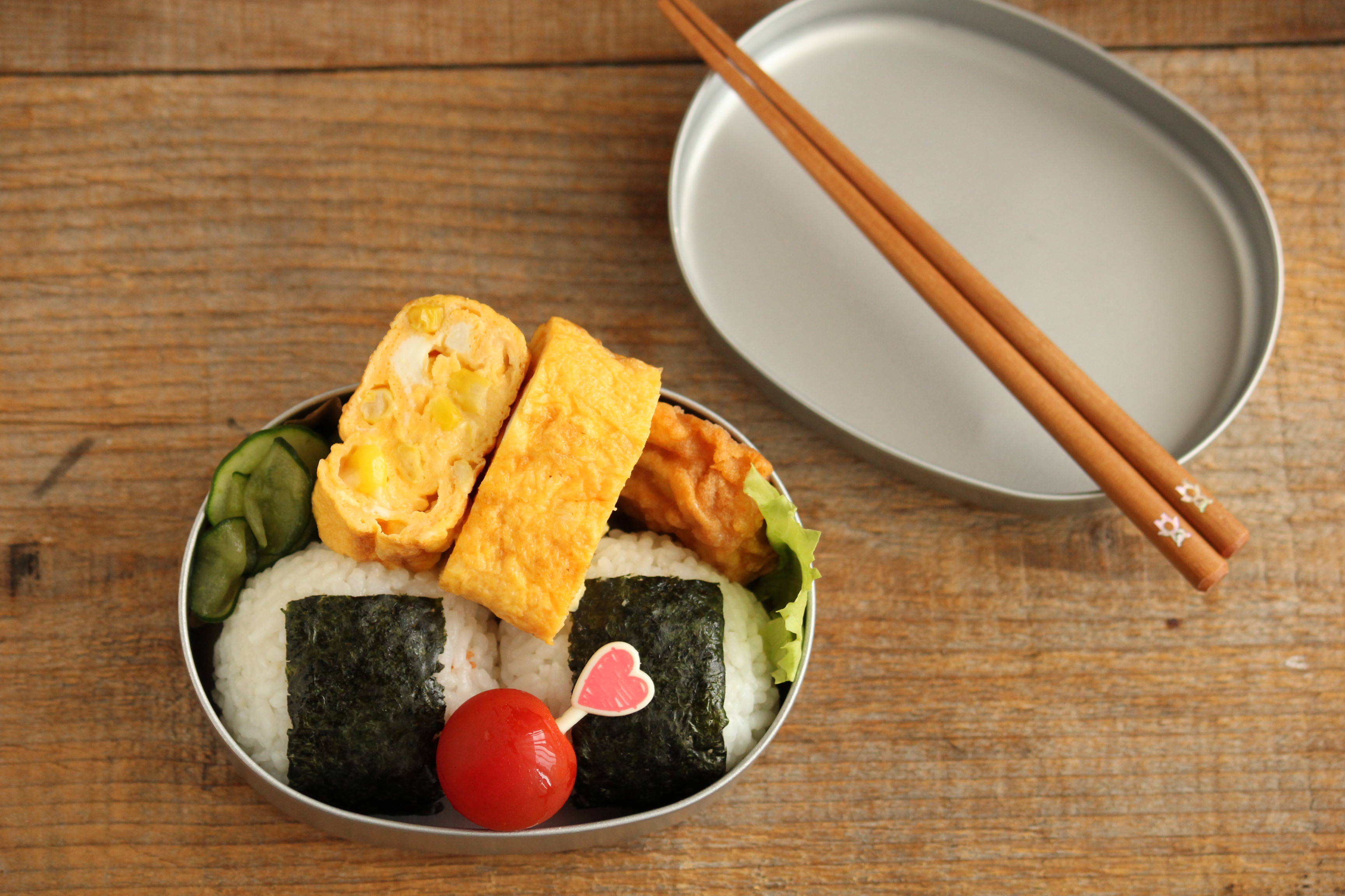 幼稚園弁当 おにぎりと卵焼き 日々のごはんとおやつのネタ帳 簡単なのも 丁寧なのも Powered By ライブドアブログ