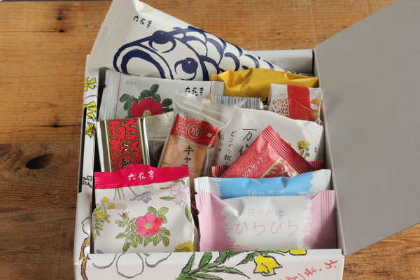 六花亭のお得なお取り寄せセットが届いて歓喜 ビジュアル系フード Powered By ライブドアブログ