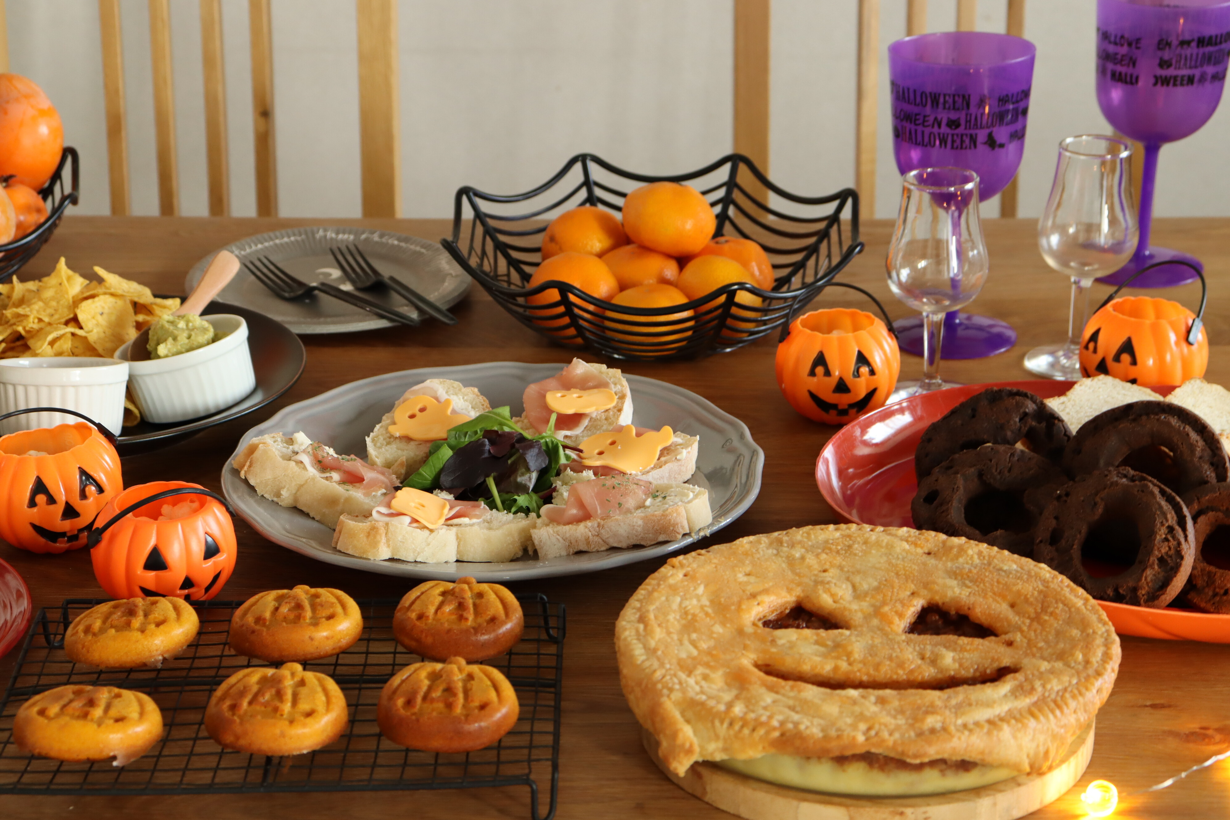 クリスマスや年末年始の持ち寄りにも チーズポテトとミートソースのパイと今年のハロウィンパーティー 日々のごはんとおやつのネタ帳 簡単なのも 丁寧なのも Powered By ライブドアブログ