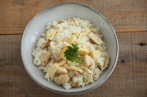 白だしで簡単 鶏とたけのこの炊き込みご飯 ビジュアル系フード Powered By ライブドアブログ 白だしで簡単 鶏とたけのこの炊き込みご飯 ビジュアル系フード Powered By ライブドアブログ