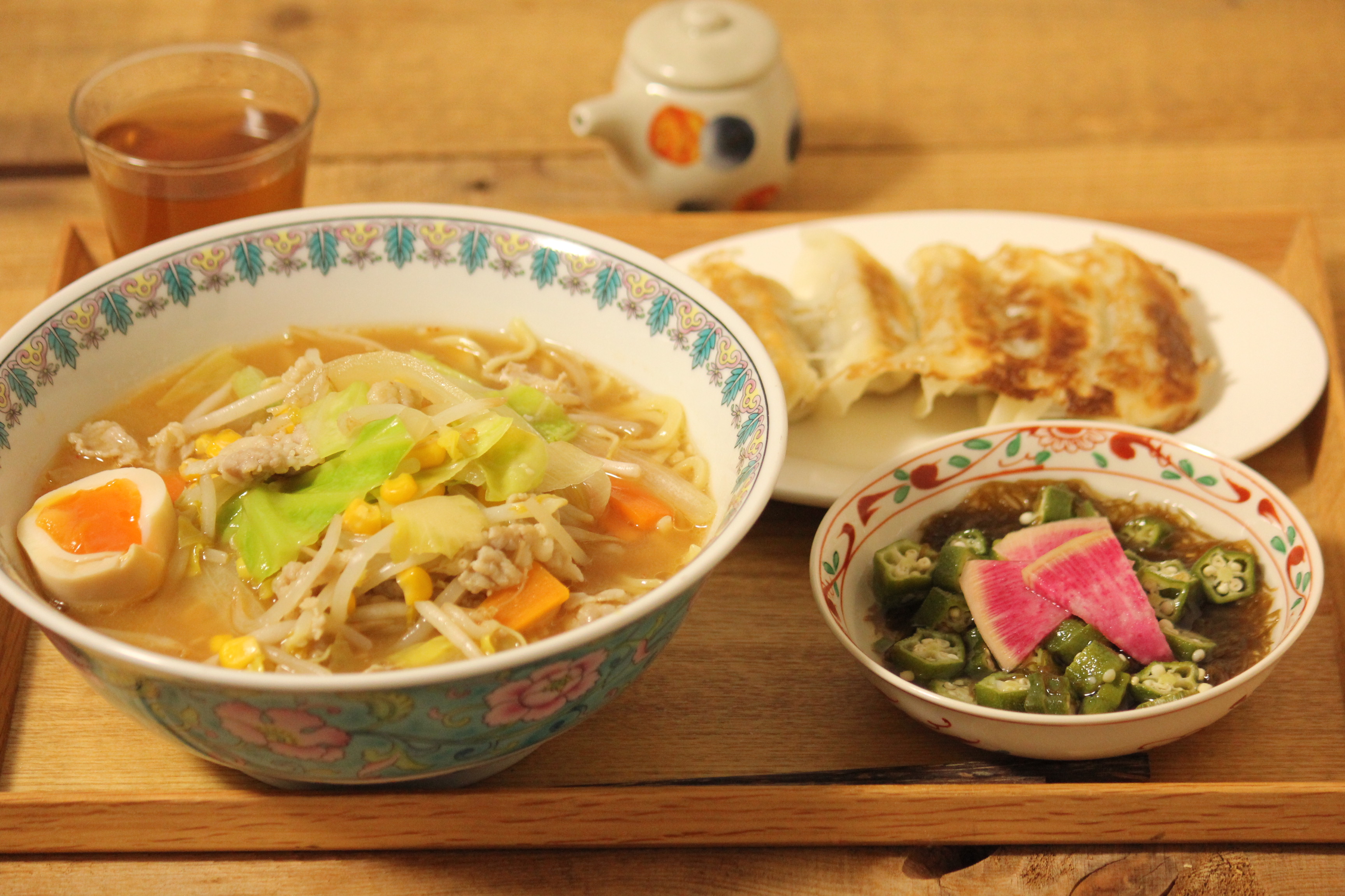 肉も野菜もこれ一杯 肉野菜炒めたっぷりのせ味噌ラーメン献立 ビジュアル系フード Powered By ライブドアブログ 肉も野菜もこれ一杯 肉野菜炒めたっぷりのせ味噌ラーメン献立 ビジュアル系フード Powered By ライブドアブログ