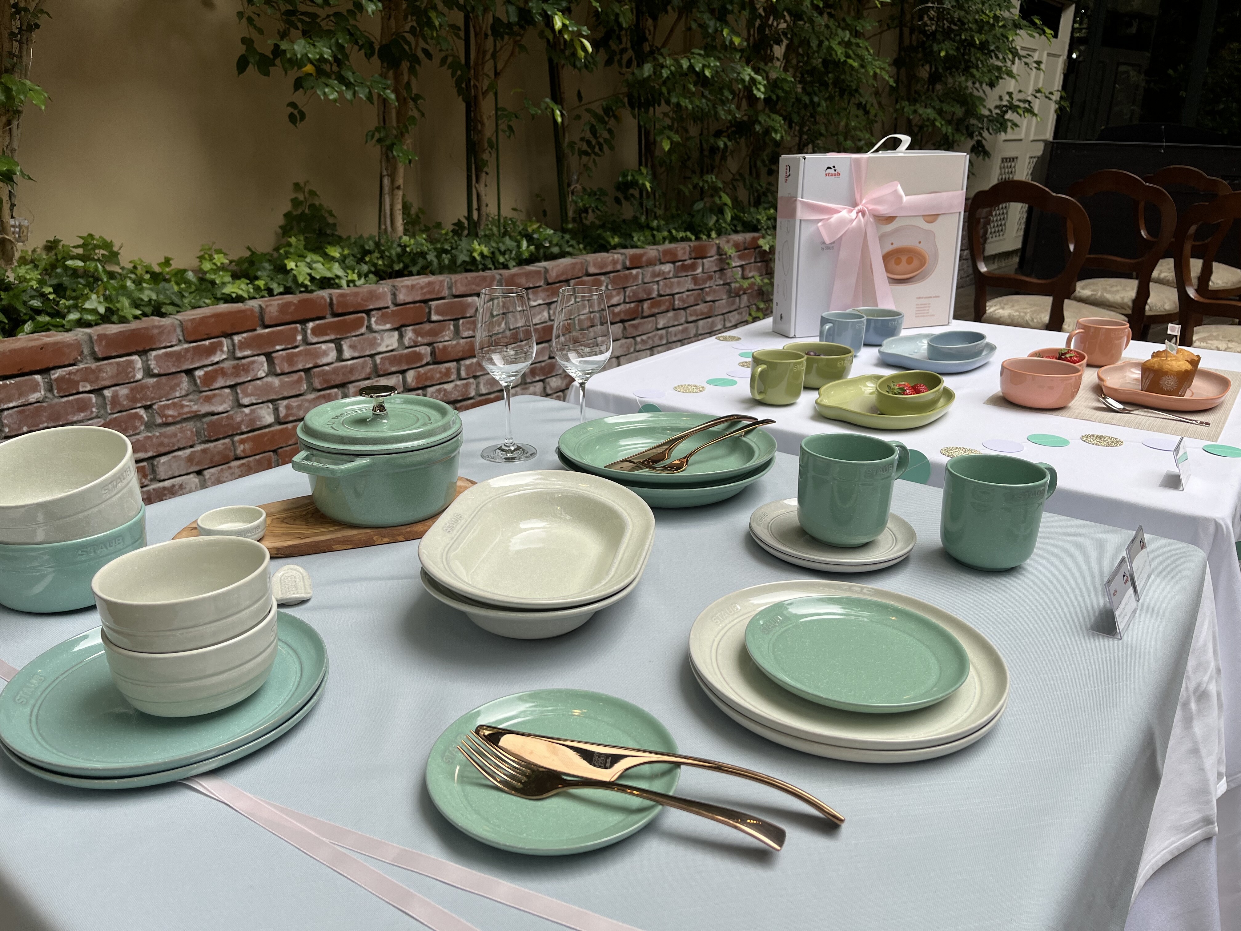 ストウブの新色シフォンローズを全力でPRっ！ : 日々のごはんと