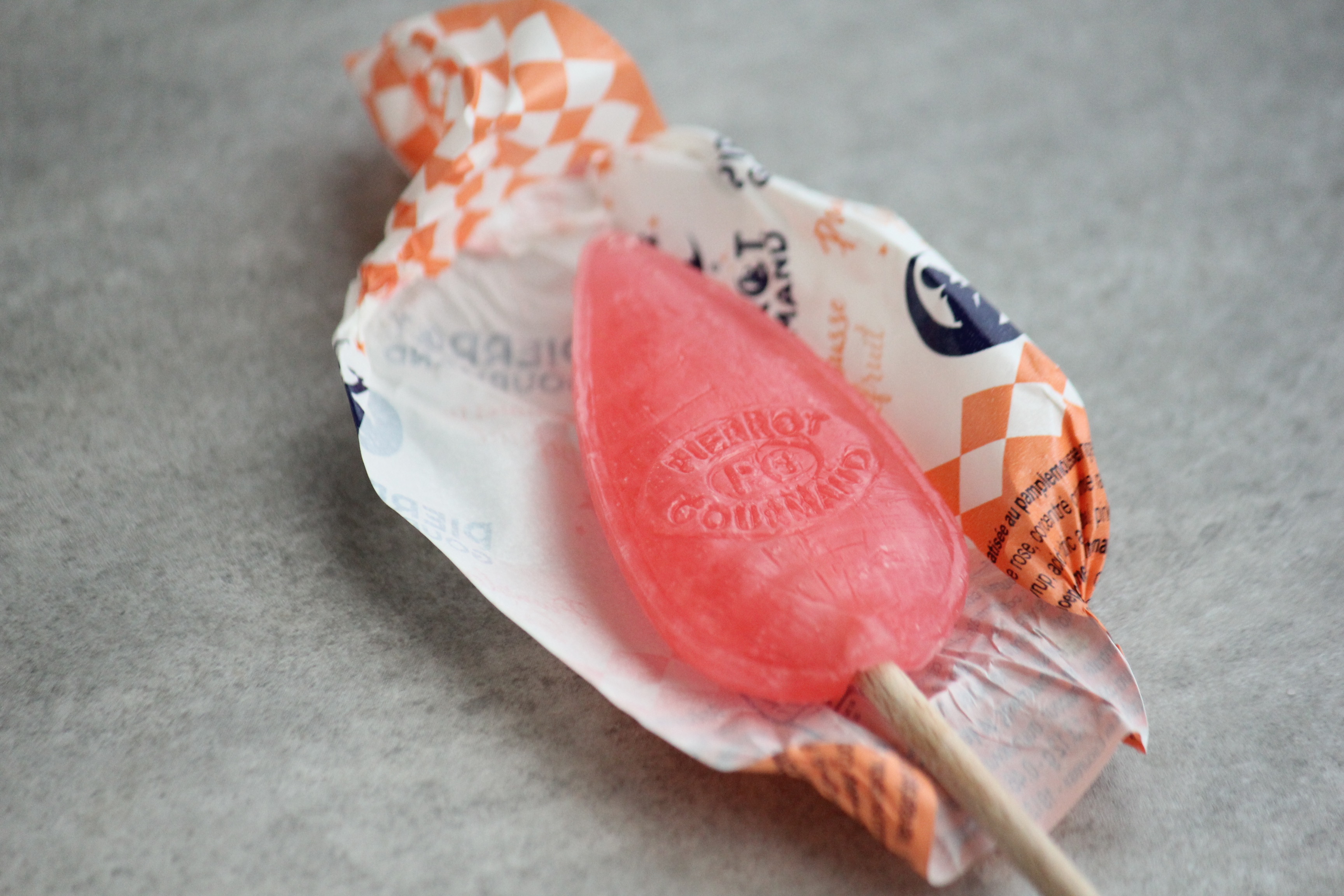 カルディのかわいすぎるロリポップキャンディー（ホワイトデーや卒業