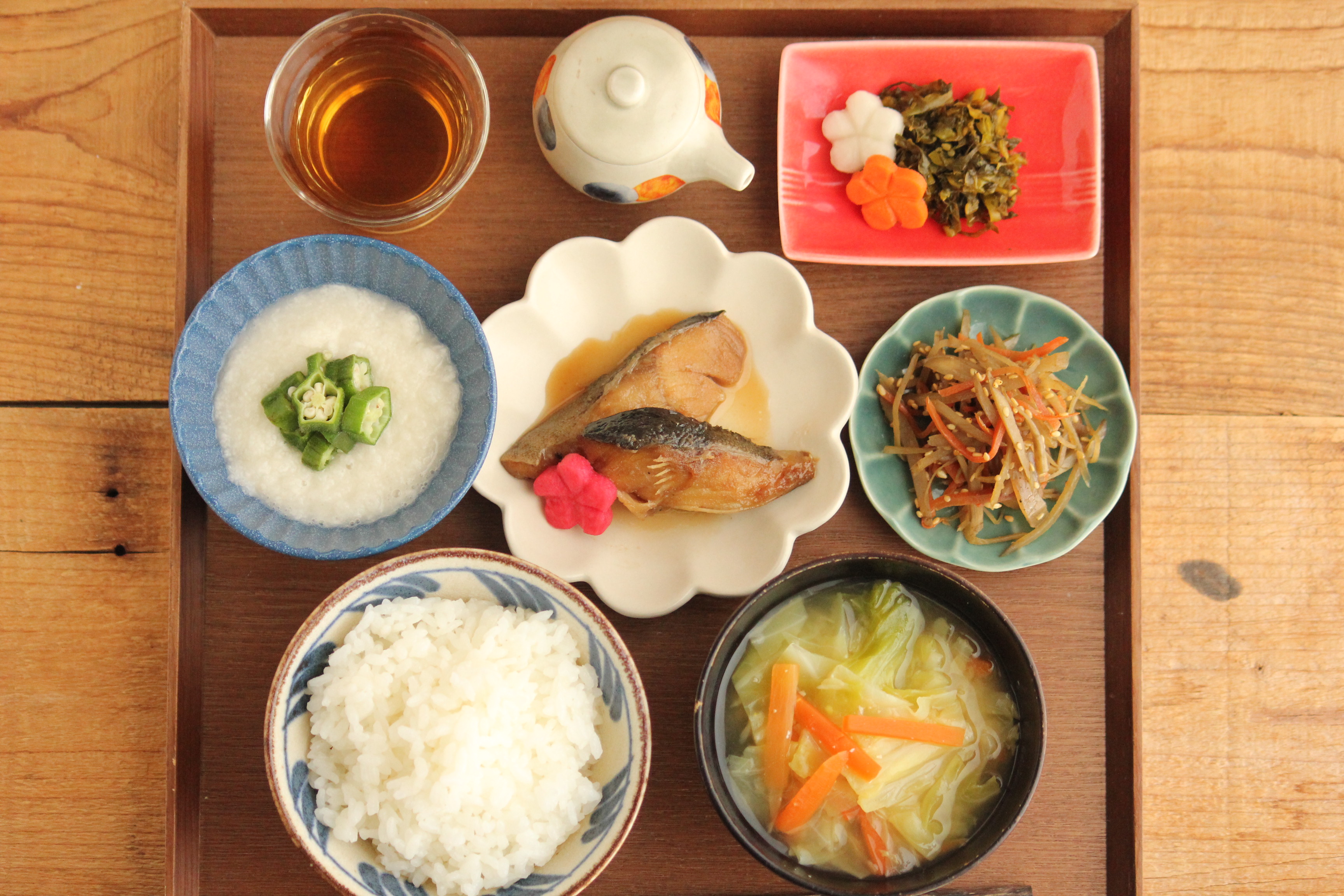 煮魚とキャベツたっぷり味噌汁など和食献立 日々のごはんとおやつのネタ帳 簡単なのも 丁寧なのも Powered By ライブドアブログ 煮魚とキャベツたっぷり味噌汁など和食献立 日々のごはんとおやつのネタ帳 簡単なのも 丁寧なのも Powered By ライブドアブログ