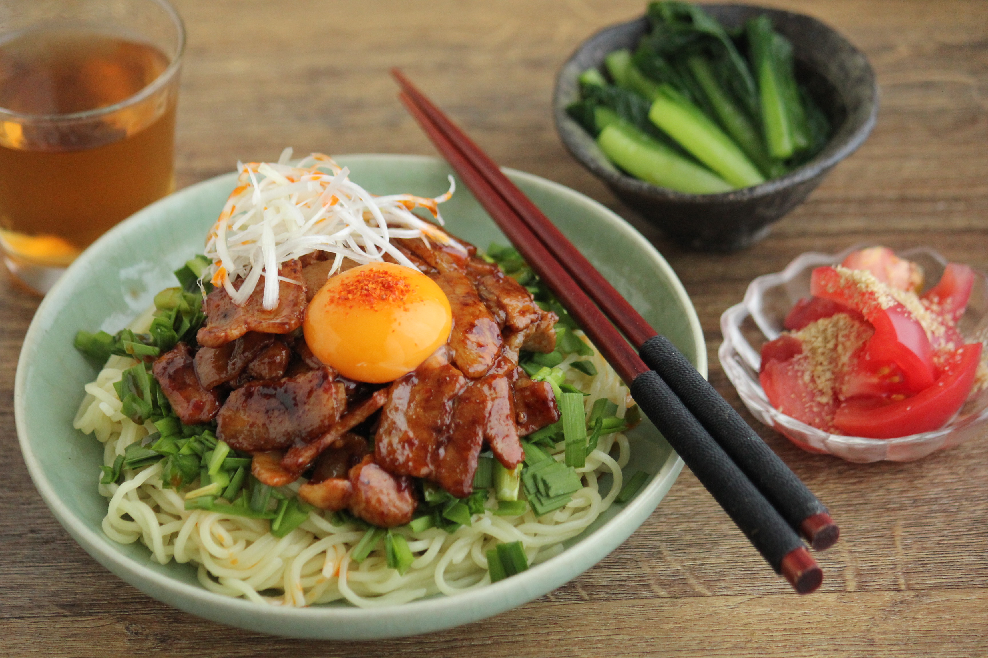 冷やし中華麺アレンジ 豚バラでピリ辛台湾風和え麺 日々のごはんとおやつのネタ帳 簡単なのも 丁寧なのも Powered By ライブドアブログ