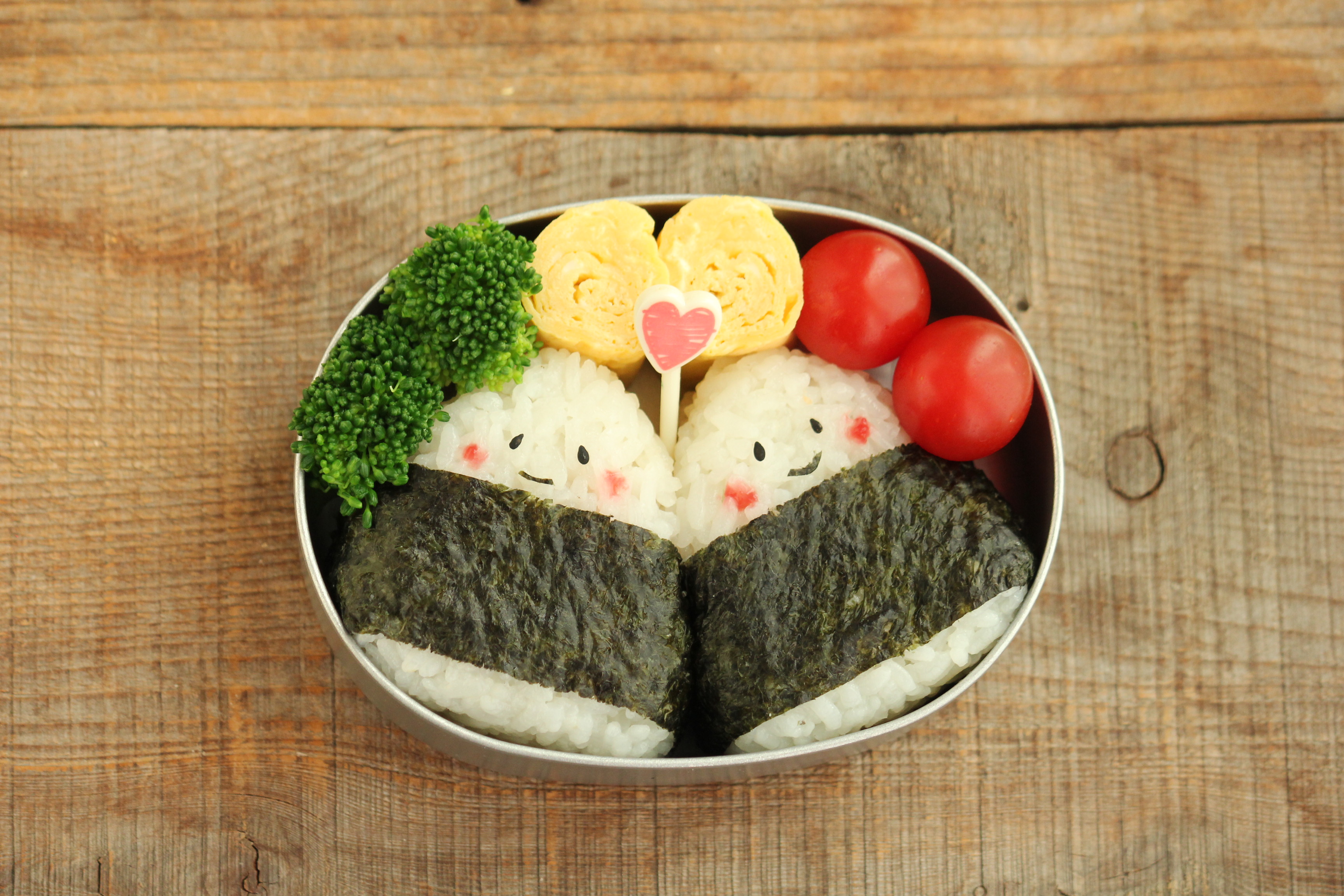 こども弁当 シンプルにおにぎりとサンドイッチの日 ビジュアル系フード Powered By ライブドアブログ こども弁当 シンプルにおにぎりとサンドイッチの日 ビジュアル系フード Powered By ライブドアブログ