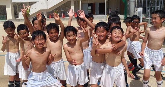 裸族 山本少年サッカークラブ応援コラム