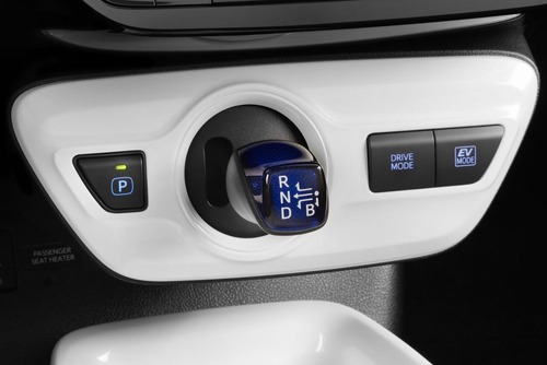 euro_prius_2015003