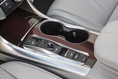 2015_Acura_TLX_Interior_V6_15