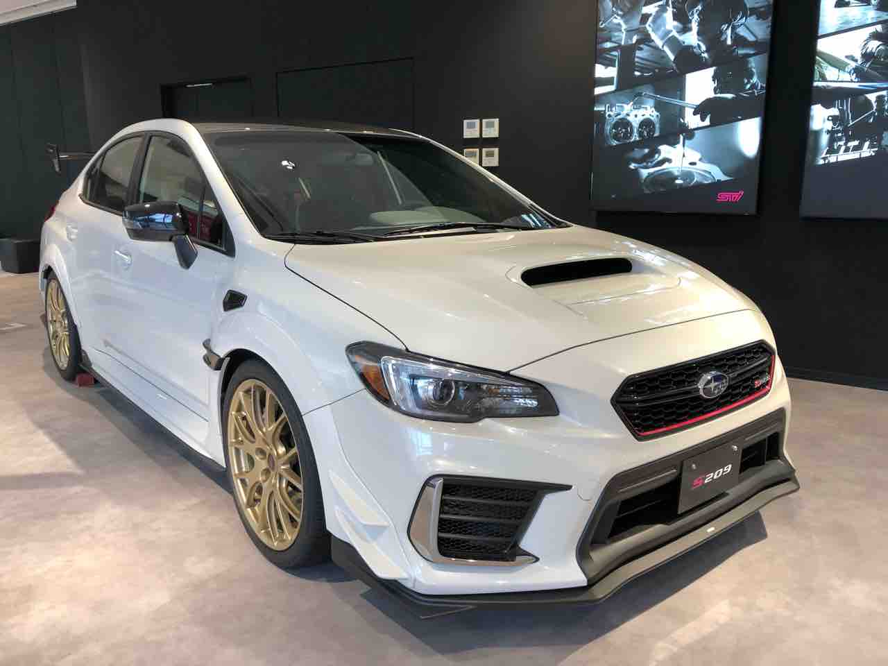 オーバーフェンダー装備のwrx Sti S9を日本で見る貴重な機会 クルマのミライ Future Of Mobility オーバーフェンダー装備のwrx Sti S9を日本で見る貴重な機会 クルマのミライ Future Of Mobility