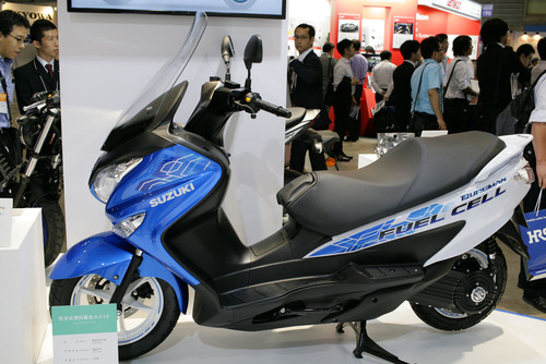 suzuki_FC_scooter