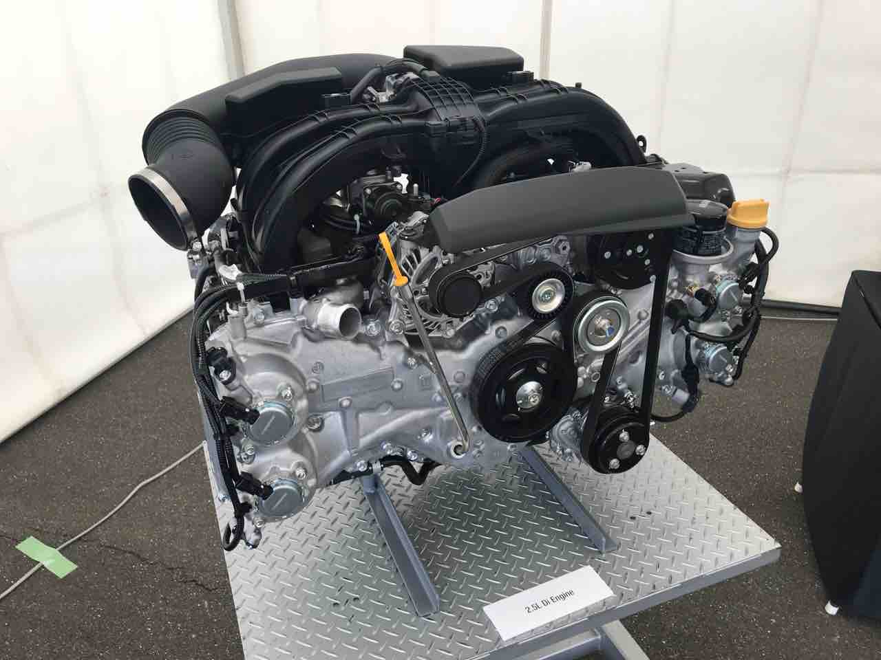 スバル フォレスターの2 5リッターガソリン直噴エンジンは 新設計 クルマのミライ Future Of Mobility