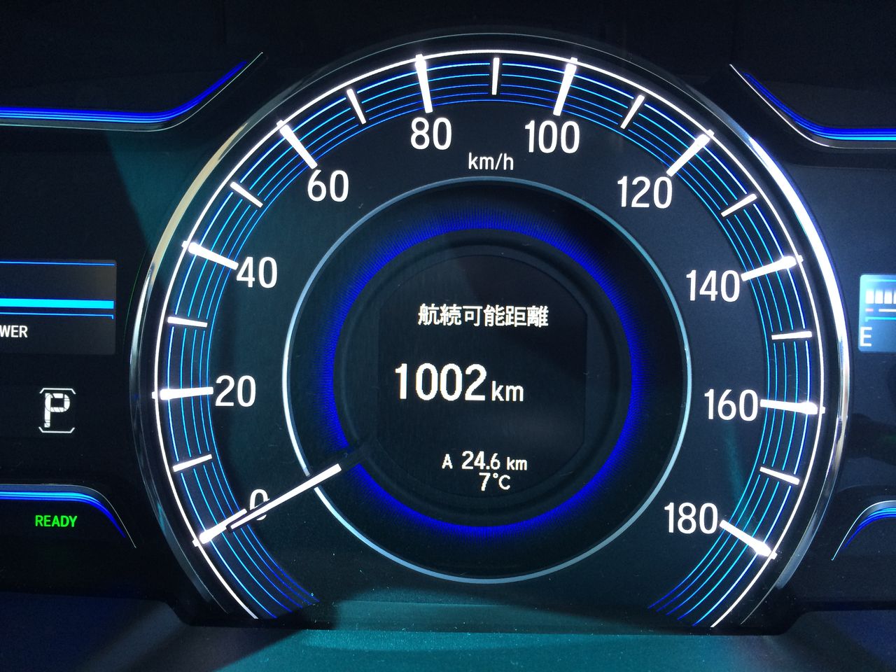 ミニバンの航続可能距離表示が四桁は嬉しい クルマのミライ Future Of Mobility ミニバンの航続可能距離表示が四桁は嬉しい クルマのミライ Future Of Mobility