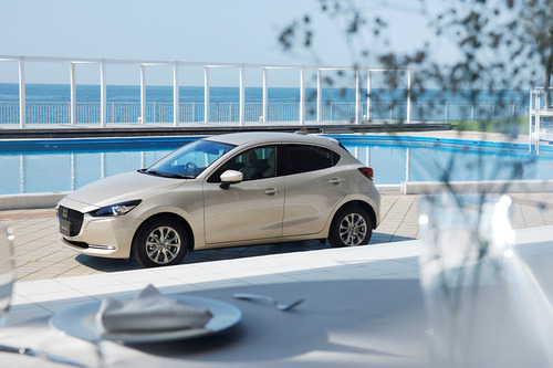 2021_mazda2_japan_exterior_background1_s