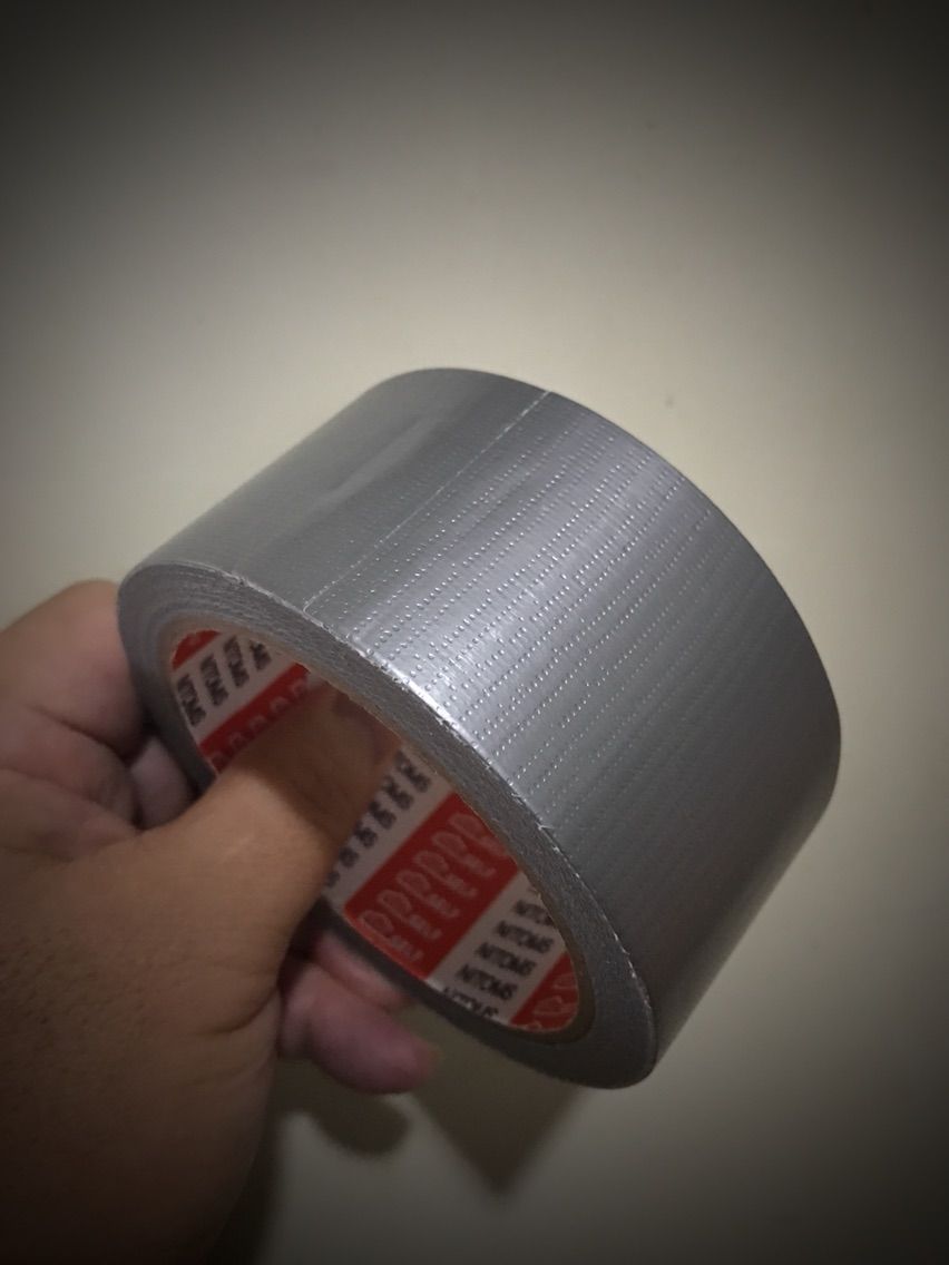 なんでも直せる ダクトテープ 48mm 10m 548円也 クルマのミライ Future Of Mobility なんでも直せる ダクトテープ 48mm 10m 548円也 クルマのミライ Future Of Mobility
