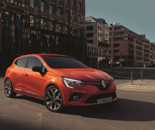 21221467_2019_-_New_Renault_CLIO