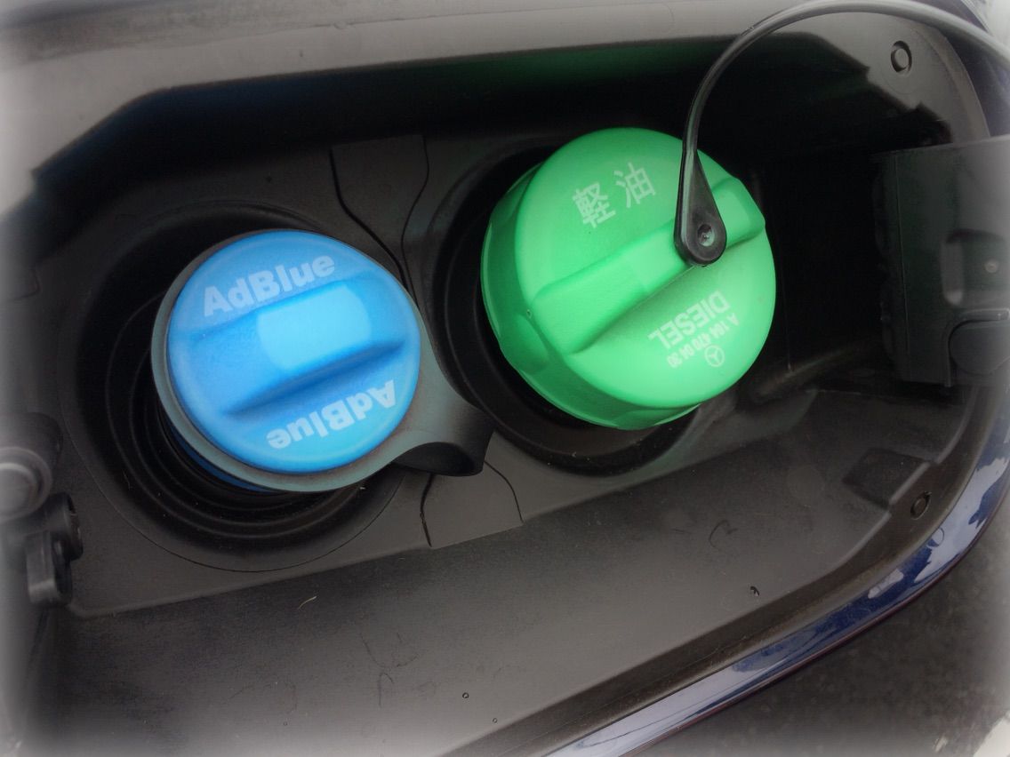 クリーンディーゼルのミライを 某車の給油口に見る クルマのミライ Future Of Mobility クリーンディーゼルのミライを 某車の給油口に見る クルマのミライ Future Of Mobility