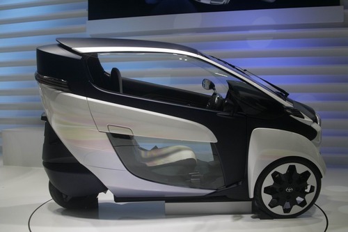 toyota_iroad_ceatec201302