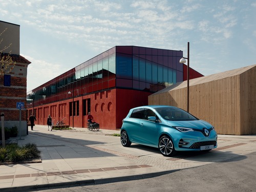 21227980_2019_-_New_Renault_ZOE