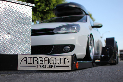 14189529394_d6a5fc5dab_z