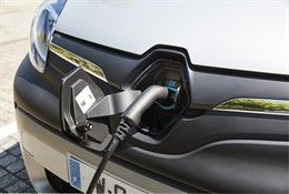 Renault_92926_global_en