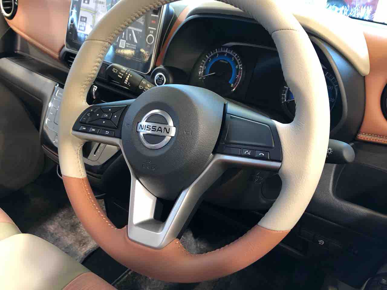日産デイズ プロパイロット非装着車の なにか足りない 感 クルマのミライ Future Of Mobility