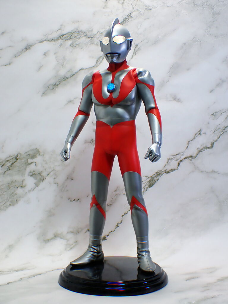 海洋堂ウルトラマンCタイプ復刻版 ウルトラマン(Cタイプ) 1/150ソフトビニール製組立キット 復刻版