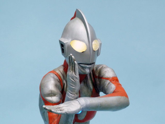 CCP製 ウルトラマン・Cタイプ改造 第1弾 スペシウム光線ポーズ 電飾