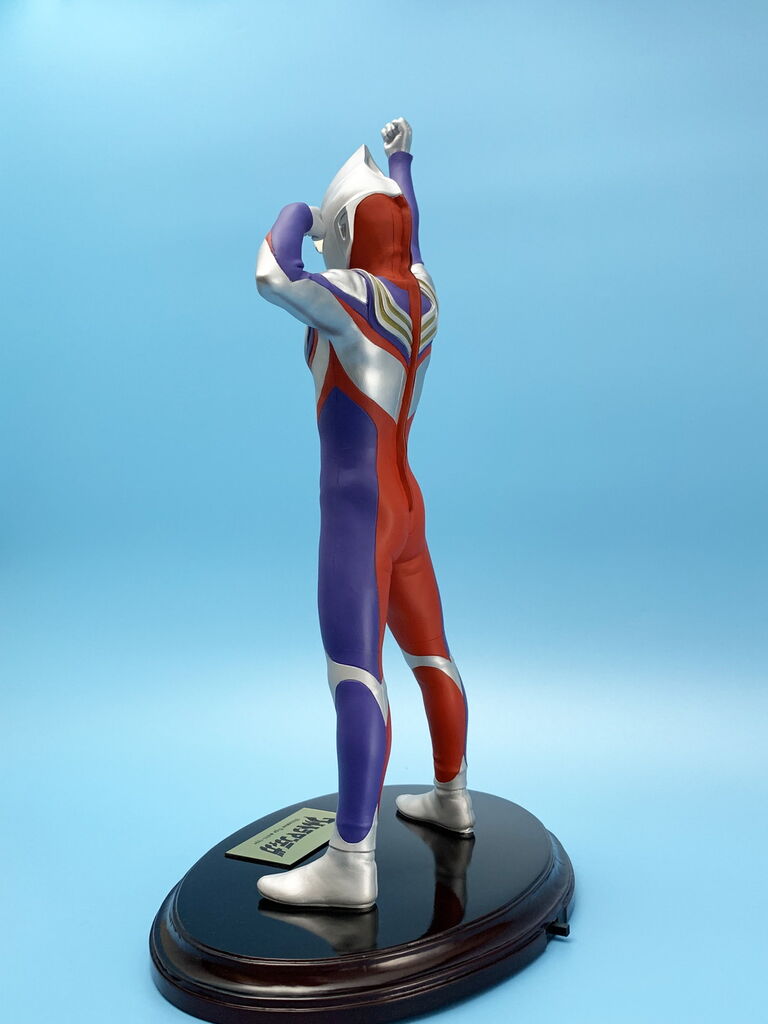 ウルトラマンティガ・登場ポーズ : Yamanブログギャラリー リアル