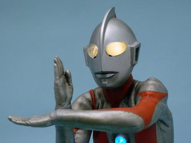 CCP製 ウルトラマン・Cタイプ改造 第1弾 スペシウム光線ポーズ 電飾