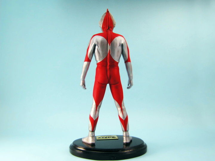 ハンサムタロウエム謹製 ウルトラマン TYPE A 電飾発光改造！ : Yaman
