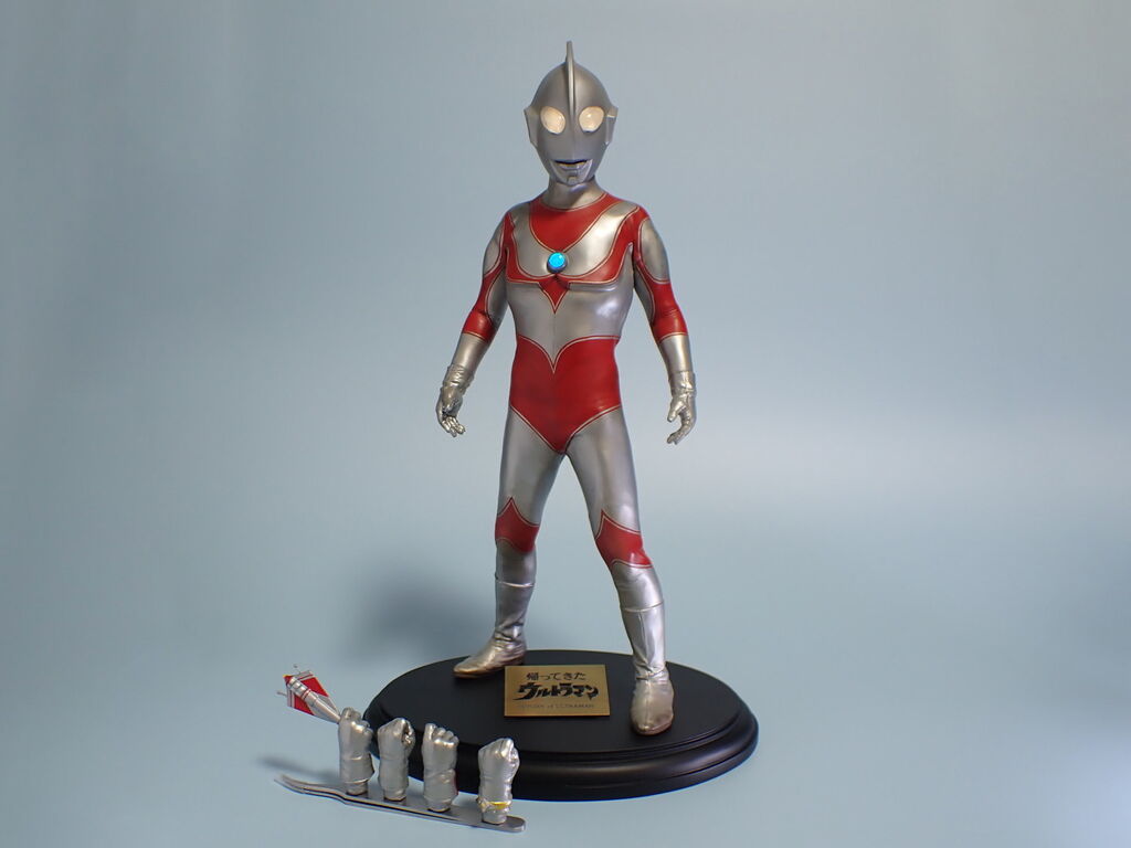 帰ってきたウルトラマン　ファルシオン　ソフビキット完成品　30cm プロ製作品 ファルシオン 帰ってきたウルトラマン改造 ノーマルポーズ : Yaman