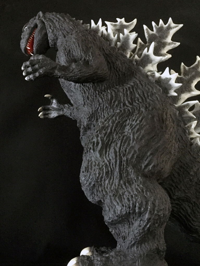ギガンティック 初代ゴジラ 小改造・天然色リペイント : Yamanブログ
