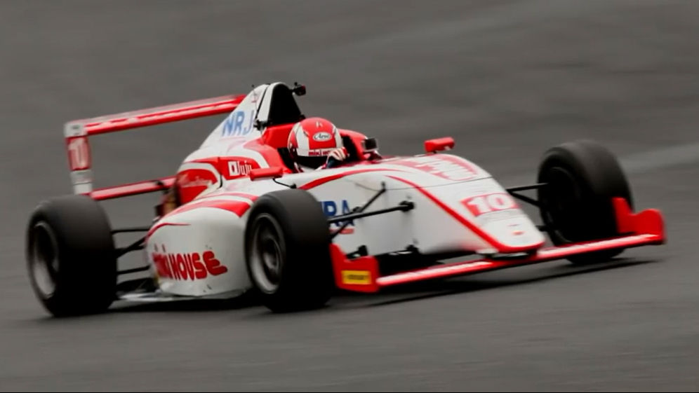 小6女子プロレーサーJuju 師匠は父野田英樹 ～日刊スポーツ