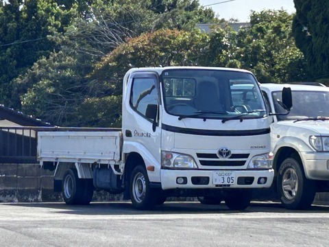 トラック