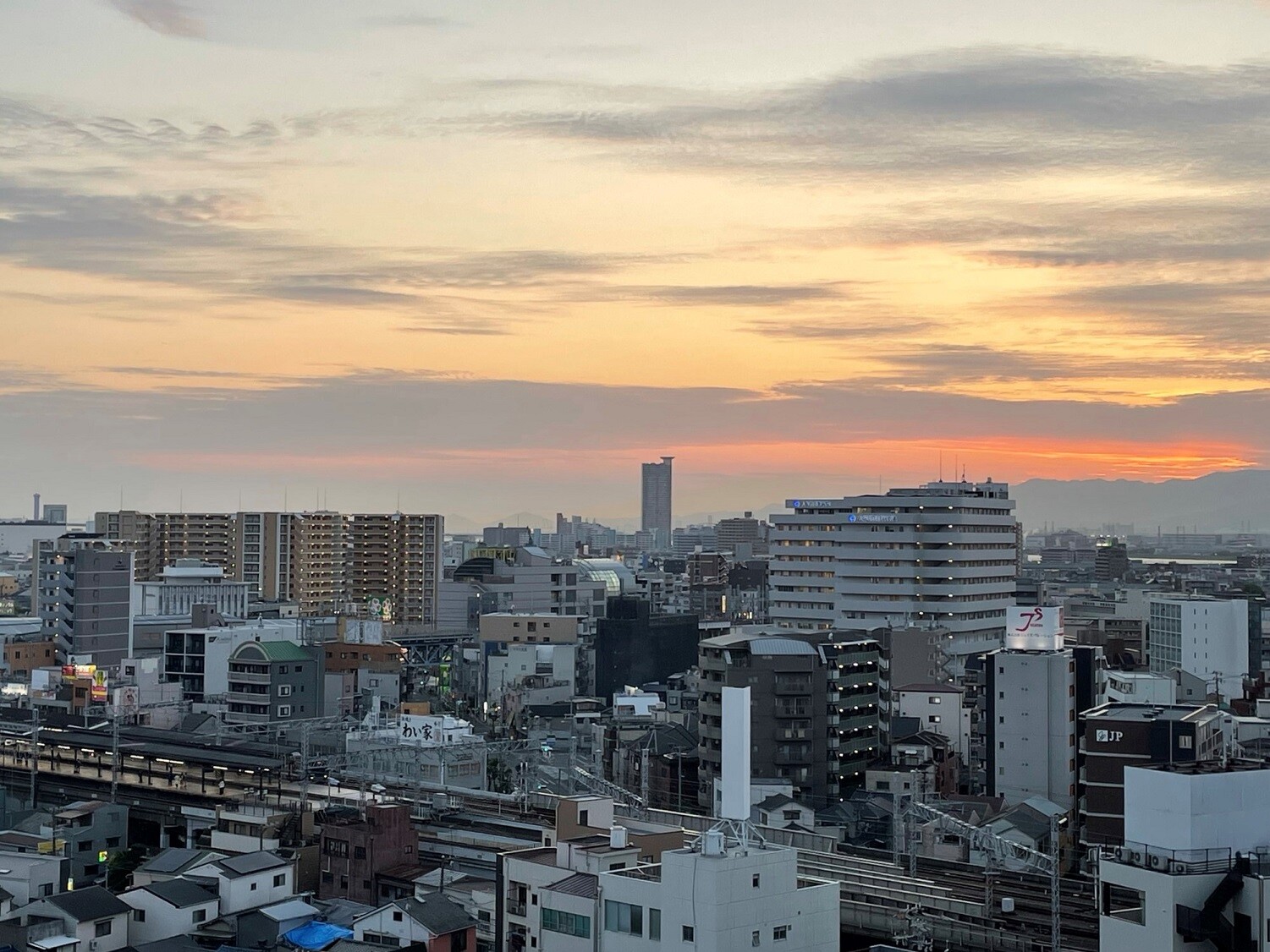 こんびんわぁ 深夜の更新で申し訳ないです 丑三つ時の山音238のブログの更新なにかあるかな これと言って何もないけど油っこいブログ更新です 山音238の食生活part こんびんわぁ 深夜の更新で申し訳ないです 丑三つ時の山音238のブログの更新なにかあるかな これと言って何もないけど油っこいブログ更新です 山音238の食生活part