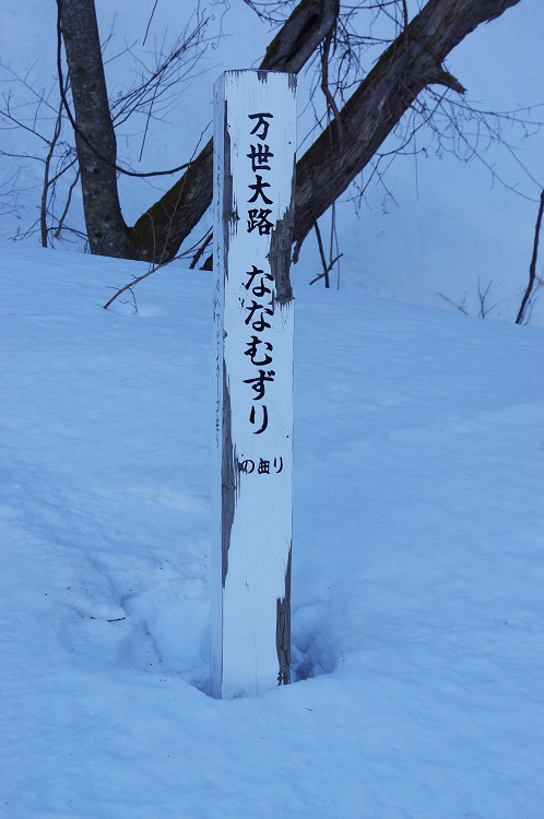 2019022405