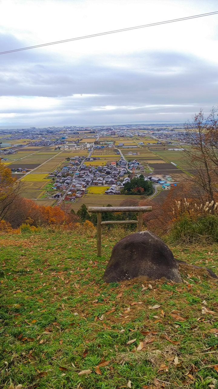 近江百山 横山丘陵 時雨れの小径 山旅天空倶楽部