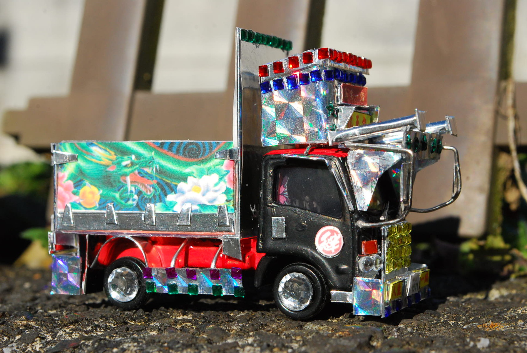 Amazon.co.jp: エムテックいすゞ・エルフ デコトラ トラック野郎