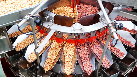 体重計だけじゃない。“ものづくりの現場”で活躍するはかりの話