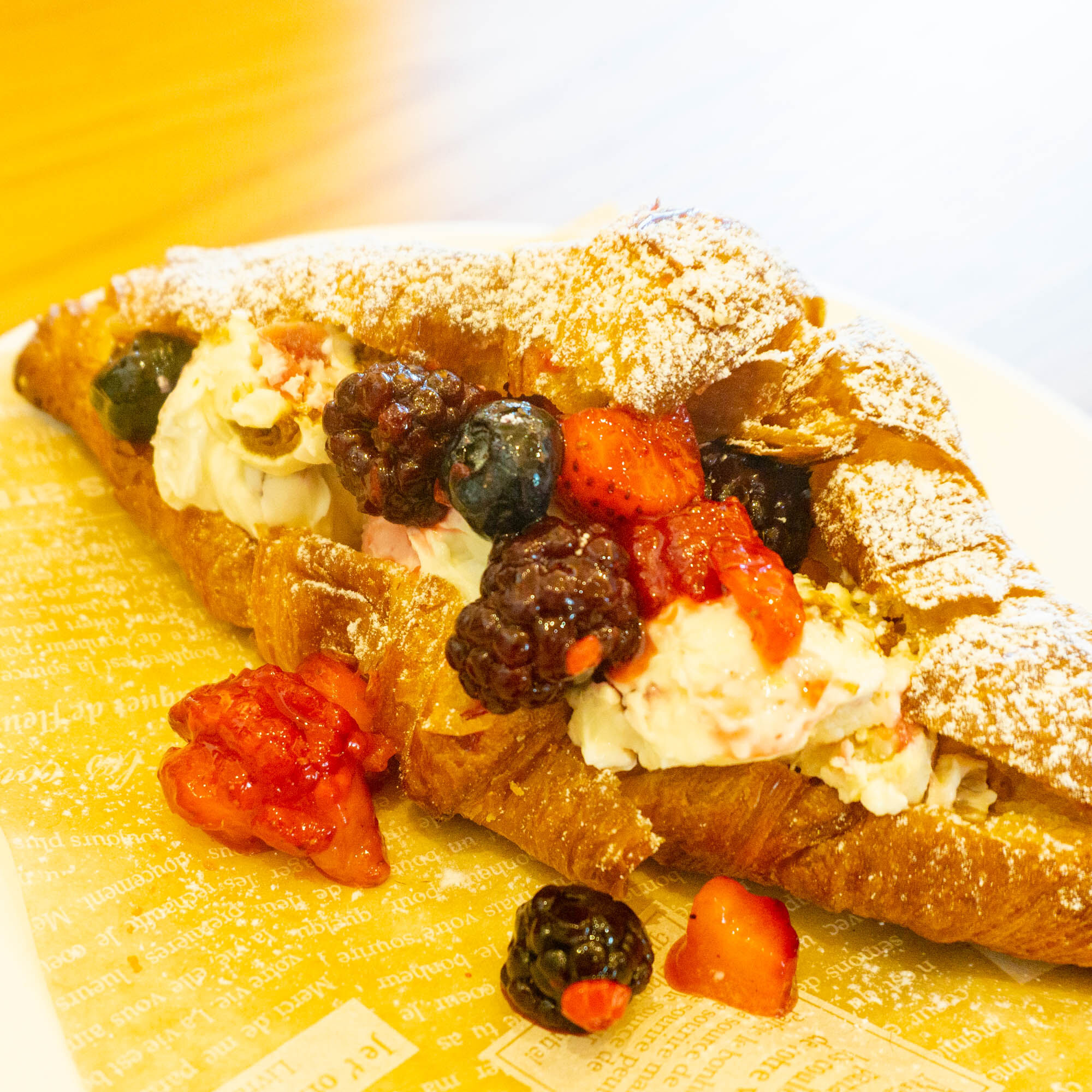 ビバレーコーヒー」の『クロワッサンサンド』など（大和市つきみ野