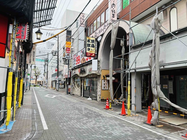 大和南のダイニングバー