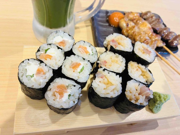 中央の焼鳥