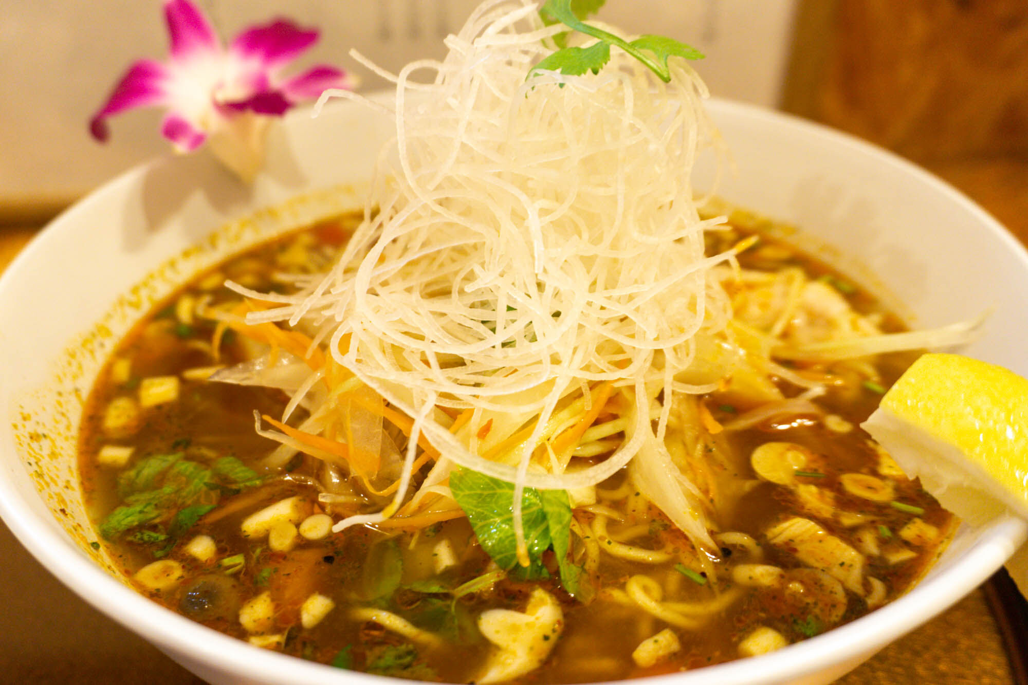 【中古】 谷間のラーメン顛末記/杉並けやき出版/大井信 中古】 谷間のラーメン顛末記/杉並けやき出版/大井信 中古