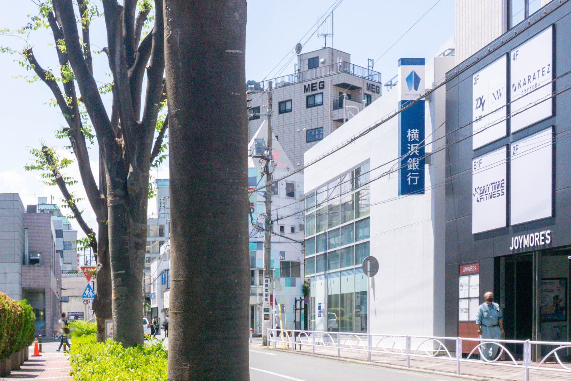 間中 中央林間駅ちかくにつくってた会員制シェアオフィス「ZXY」が