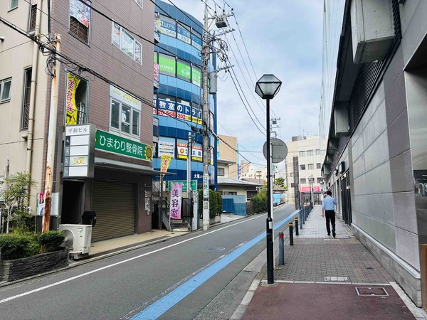 中央のピラティススタジオ
